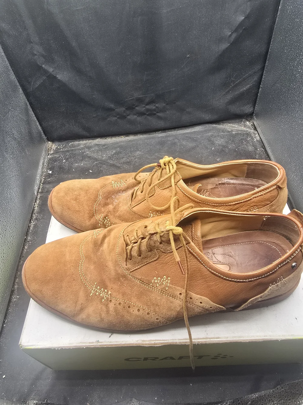 Rockport Men's Tan Suede Wingtip Oxfords